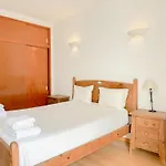 Oleandro Country Club Apartman *